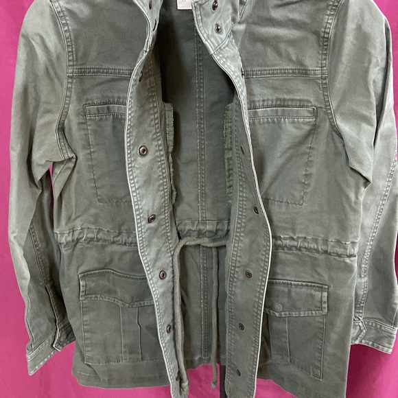 Green Khaki Anorak Universal Thread Goods Co. Jacket - Picture 4 of 10